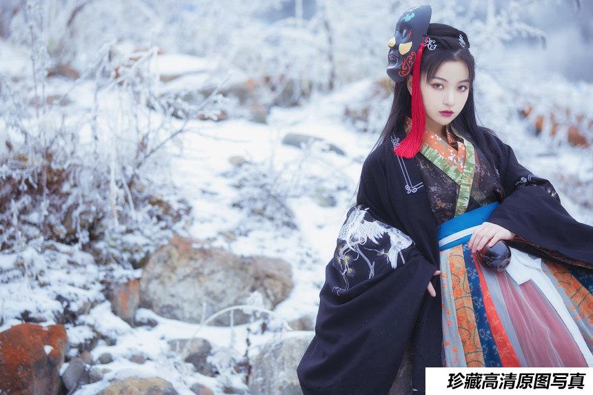 [YITUYU艺图语]2021.11.02 海螺沟 一千只大日日[17+1P／153MB]