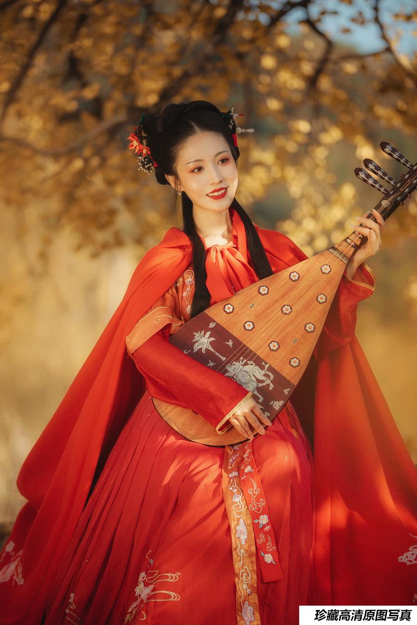 [YITUYU艺图语]2021.10.30 长相思 葵花花花儿[22+1P／152MB]