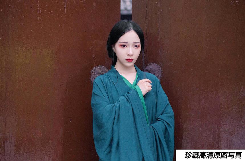 [YITUYU艺图语]2021.11.01 红豆 木冉[40+1P／480MB]