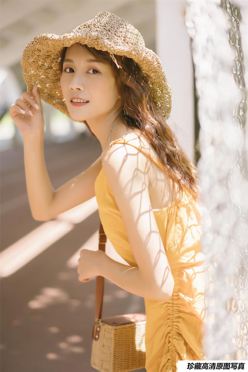 [YITUYU艺图语]2021.11.01 晴天日记 黑蛋[21+1P／149MB]