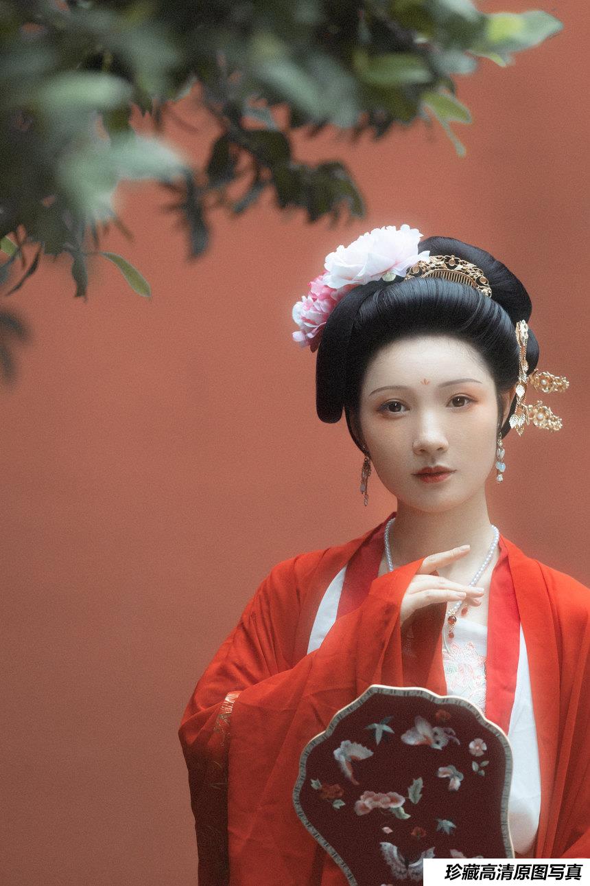 [YITUYU艺图语]2021.10.27 红袖空舞 瑞雪[21+1P／337MB]