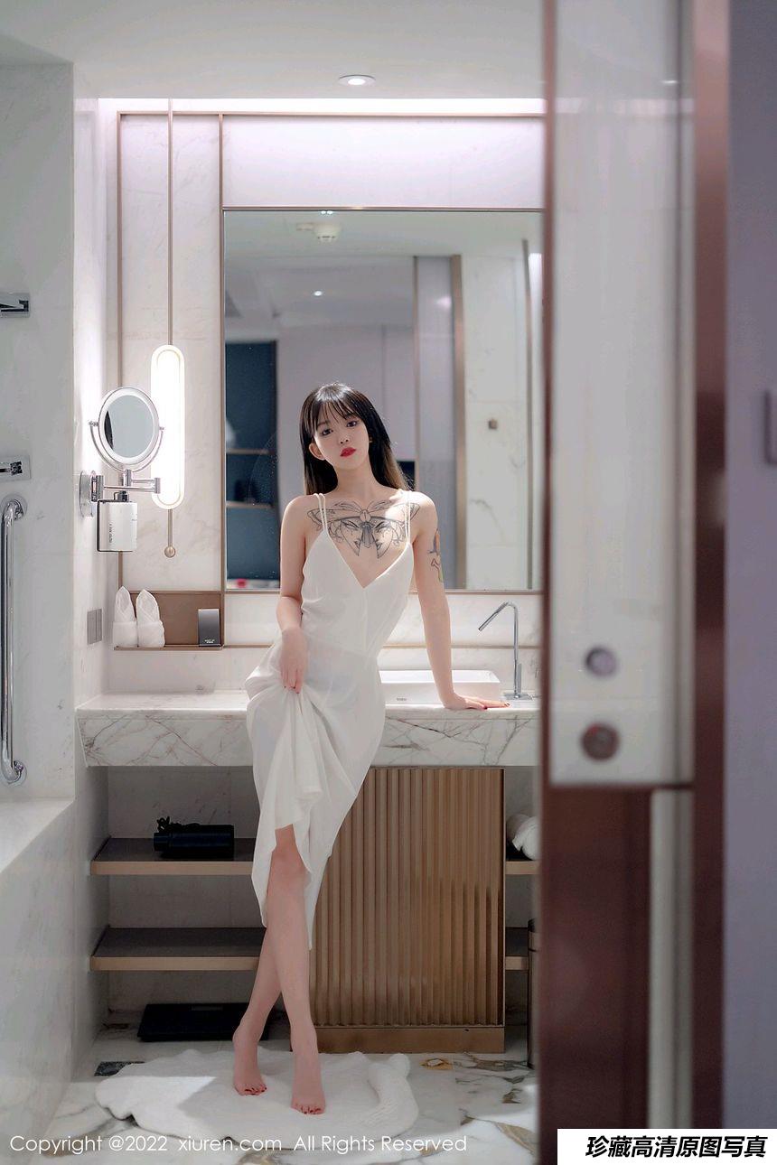 [XiuRen秀人网] 2022.02.21 No.4611 奶瓶. [55+1P]