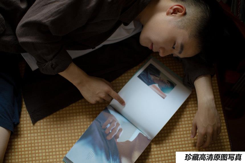 [YITUYU艺图语]2021.11.10 独处时光 活烦[23+1P／224MB]