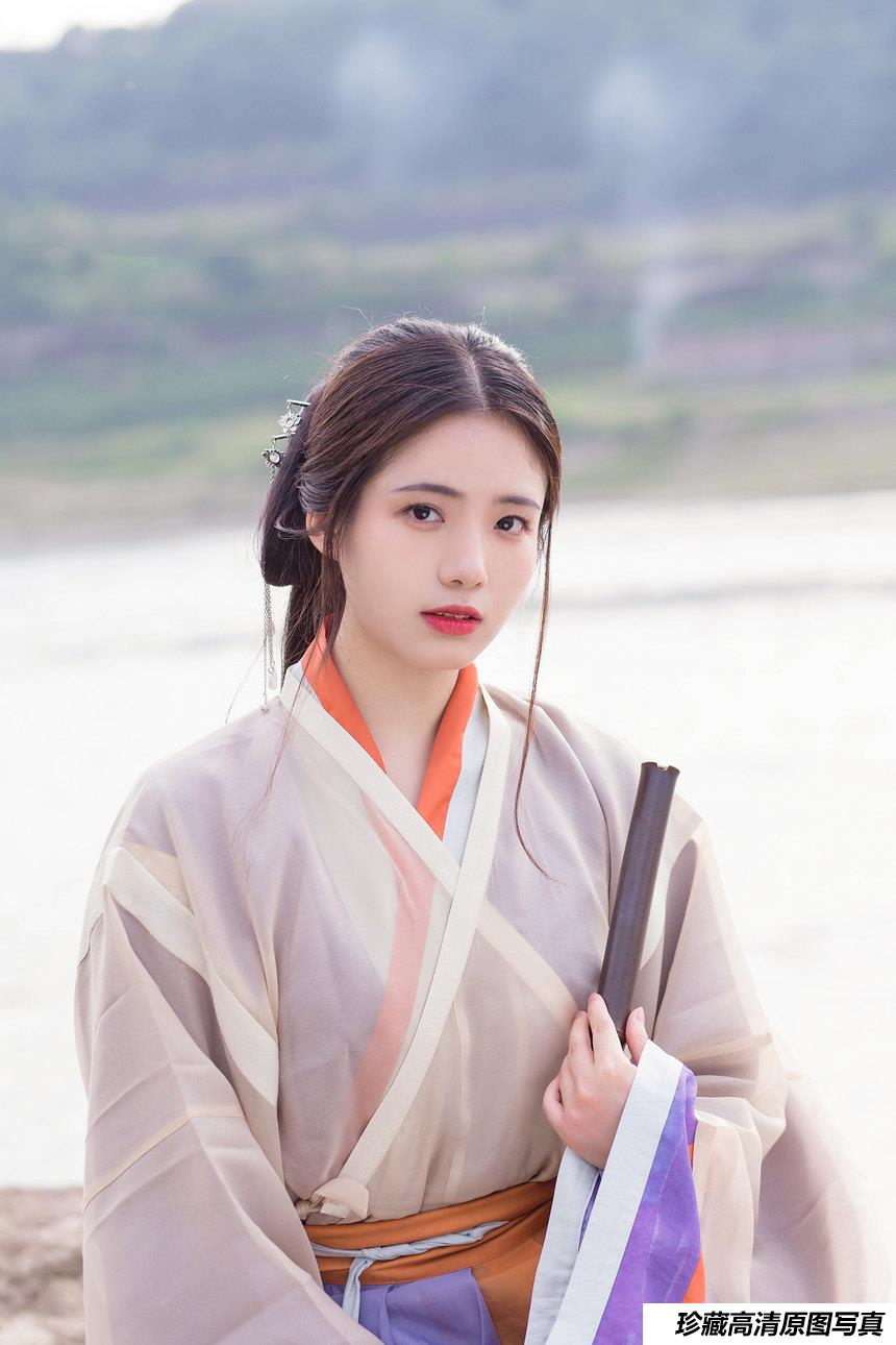 [YITUYU艺图语]2021.11.09 江行寄远 沂越[21+1P／170MB]