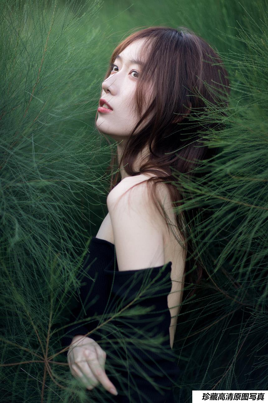 [YITUYU艺图语]2021.11.08 白月光 KK[23+1P／312MB]