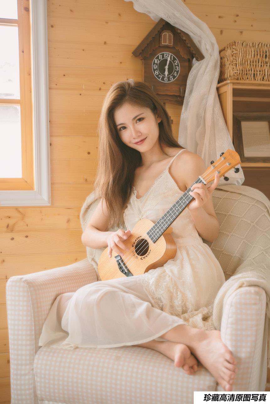 [YITUYU艺图语]2021.11.08 白裙少女 素素[24+1P／292MB]