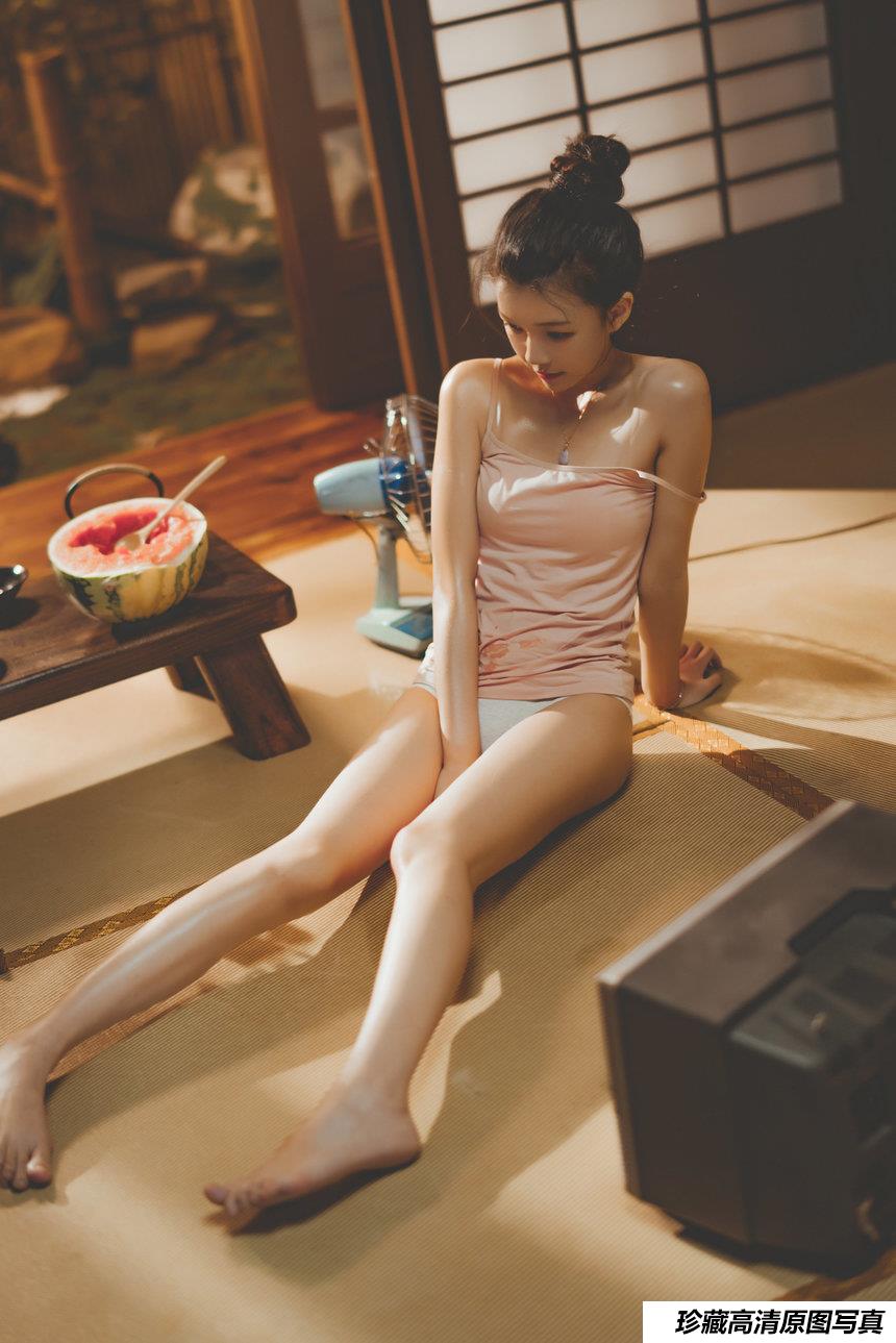 [Cosplay] Nagisa 魔物喵 – Hot summer 炙夏 [47P-1.35GB]