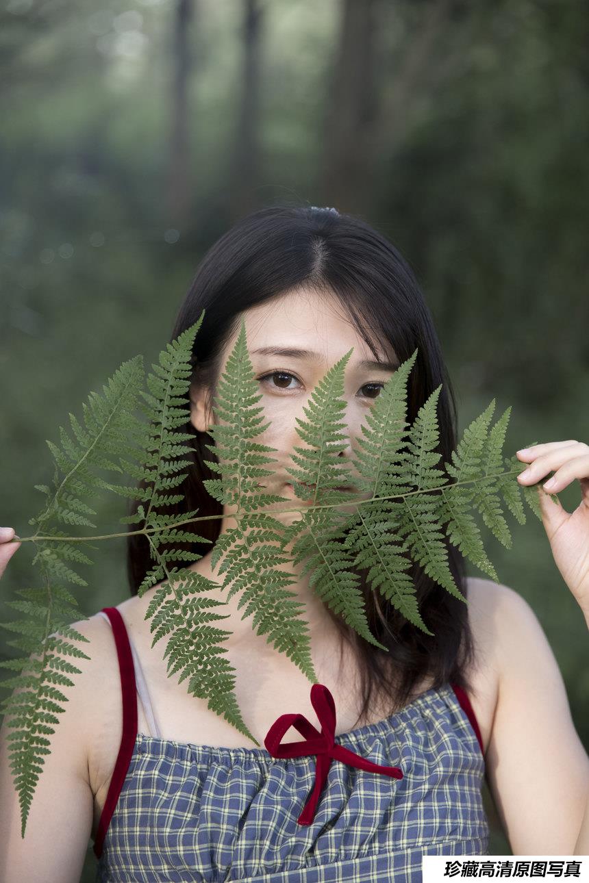 [YITUYU艺图语]2021.11.06 忘忧草 湘湘[21+1P／300MB]