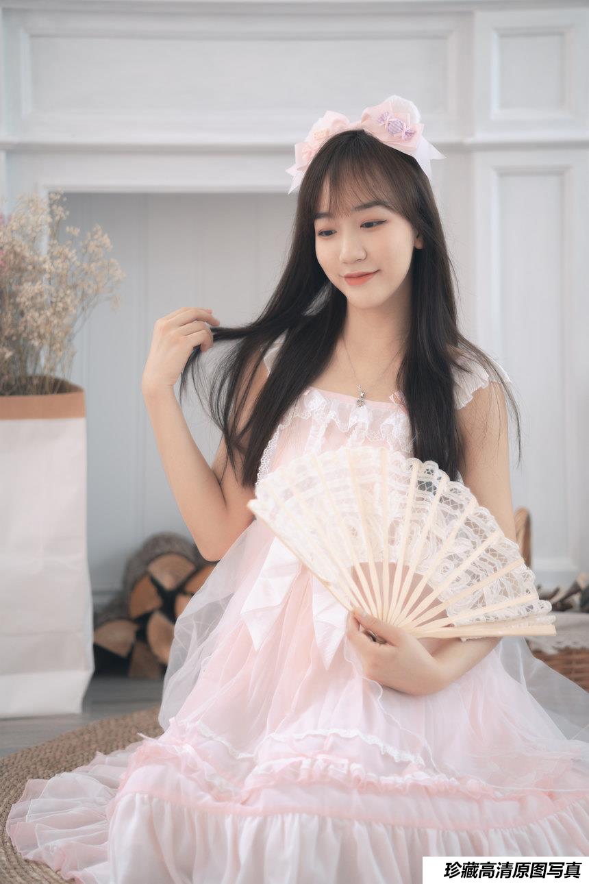 [YITUYU艺图语]2021.11.06 大男孩 活烦[21+1P／327MB]