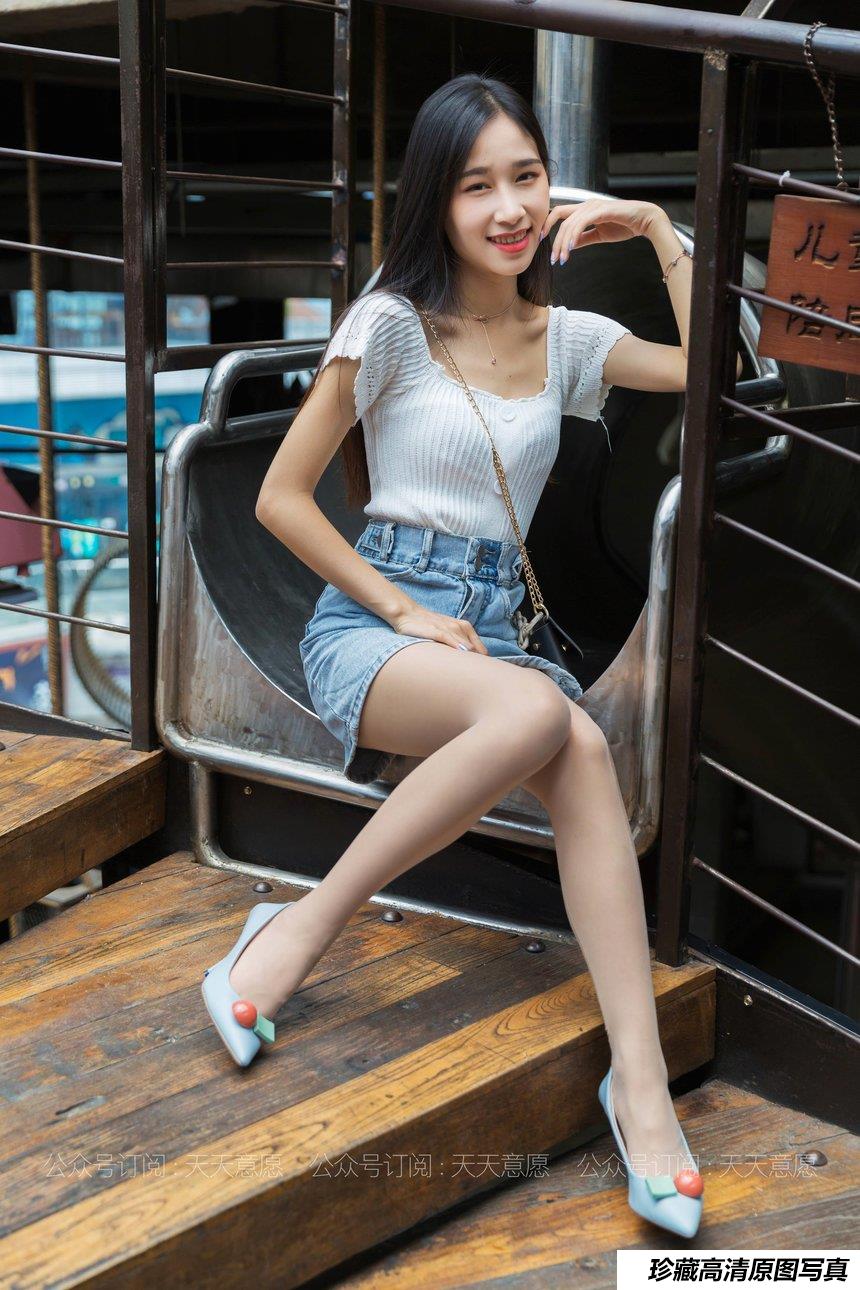 [IESS异思趣向] 2021.04.29 丝享家792：美子《玩滑滑梯》[91P／130MB]