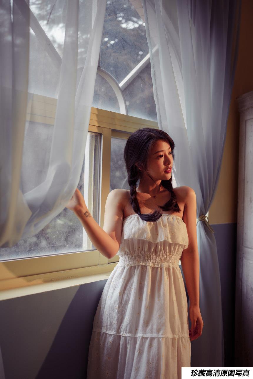 [YITUYU艺图语]2021.11.16 阳光照进 喵喵喵是锦儿呀[46+1P／532MB]