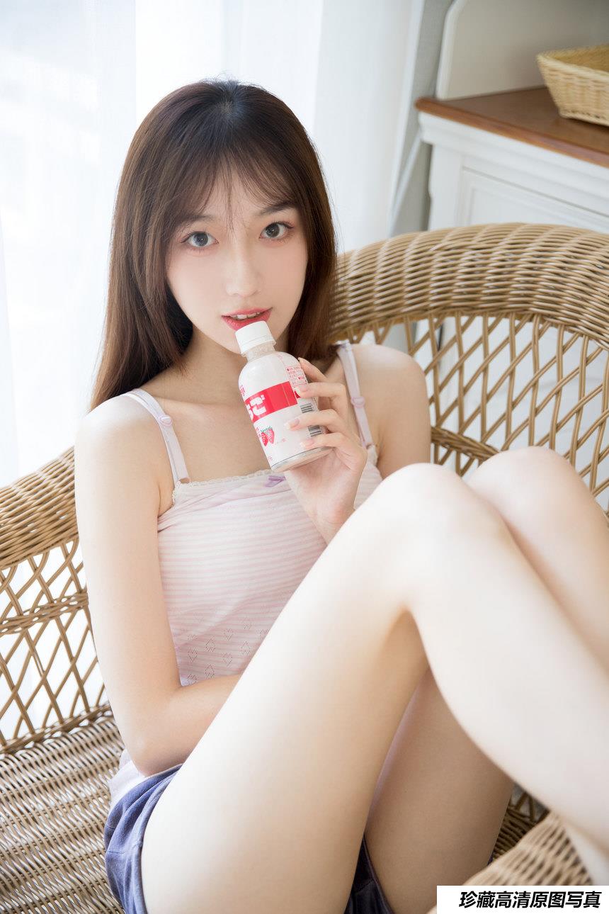 [YITUYU艺图语]2021.11.13 草莓的味道 KK[22+1P／312MB]