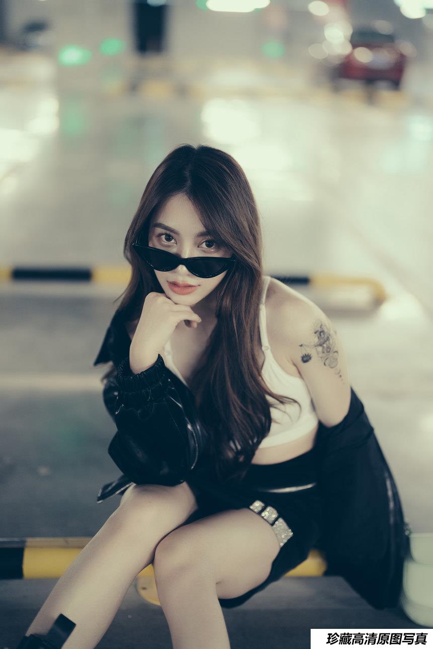 [YITUYU艺图语]2021.11.13 车停好了吗 姝雯同学[29+1P／585MB]