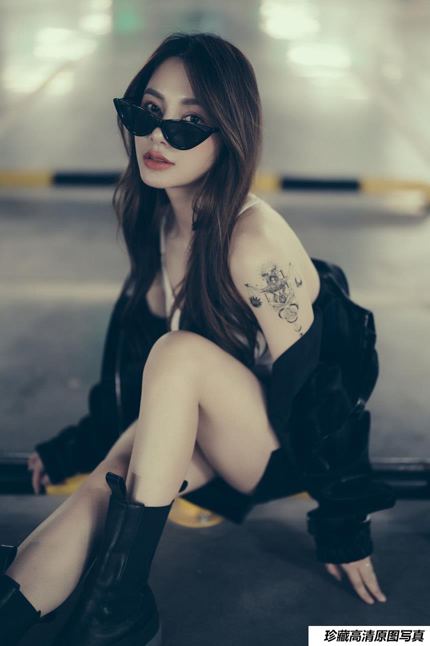 [YITUYU艺图语]2021.11.13 车停好了吗 姝雯同学[29+1P／585MB]