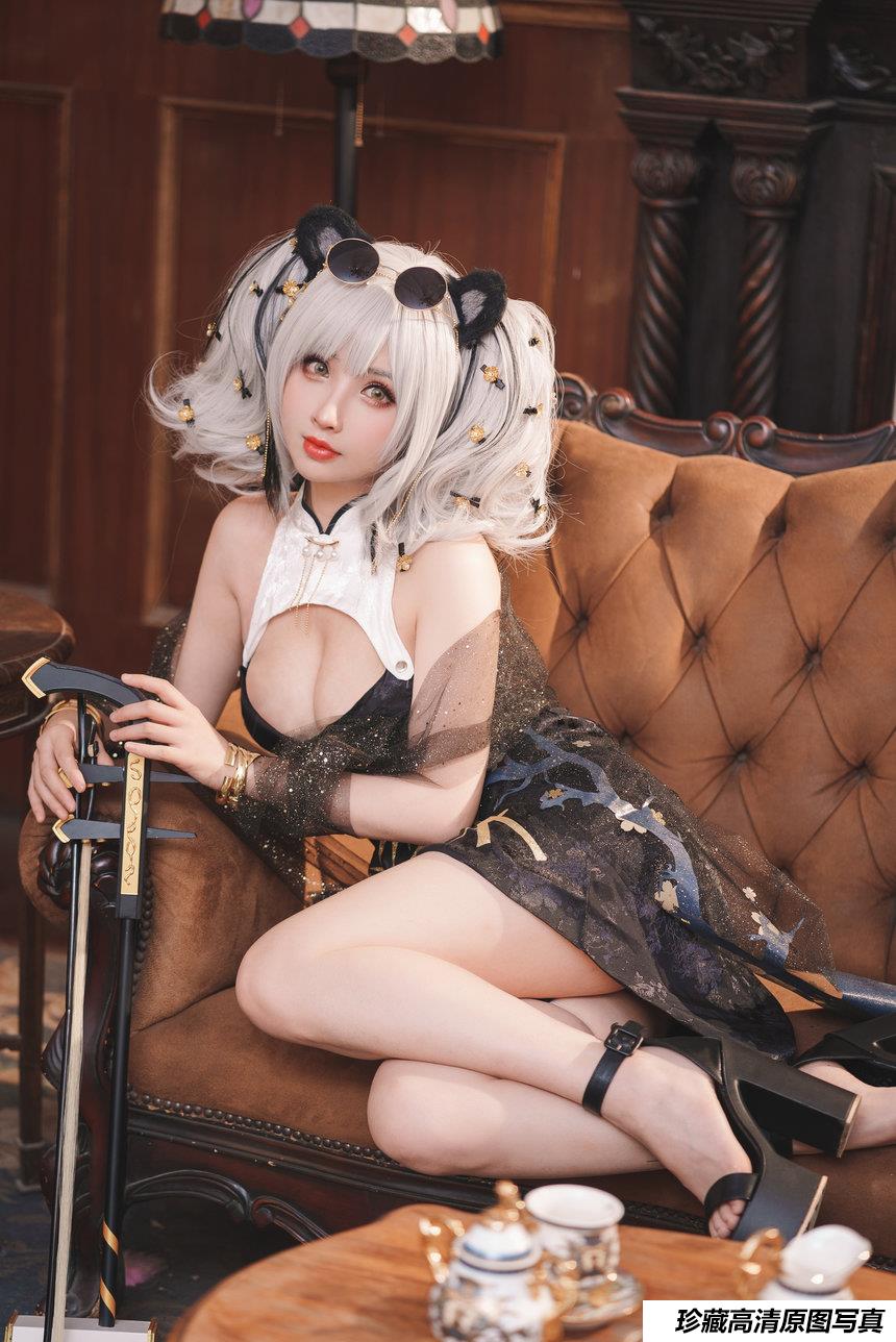 COS福利rioko凉凉子 - 食铁兽音乐会 [34P1V-213MB]