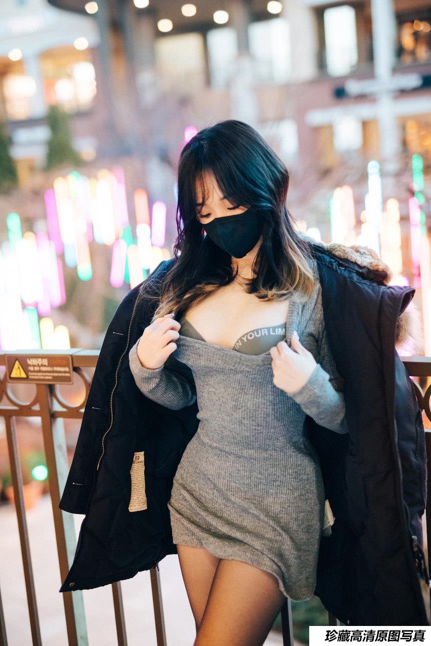 LOOZY  Bambi – Double Date + S.Ver [77P-1.7G]