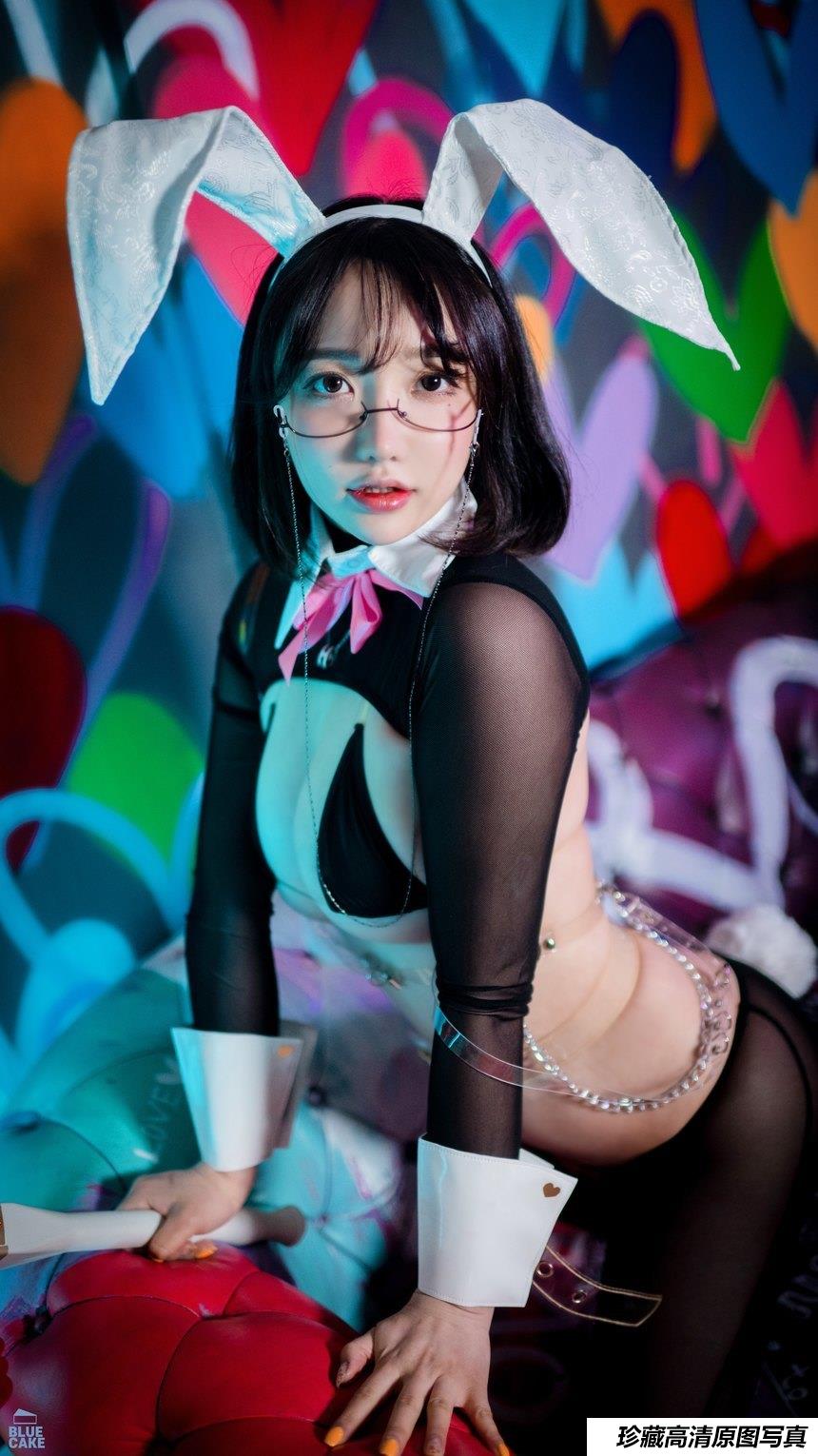 [Bluecake] YeEun - RVERSE BUNNY GIRL [76P-1.12G]