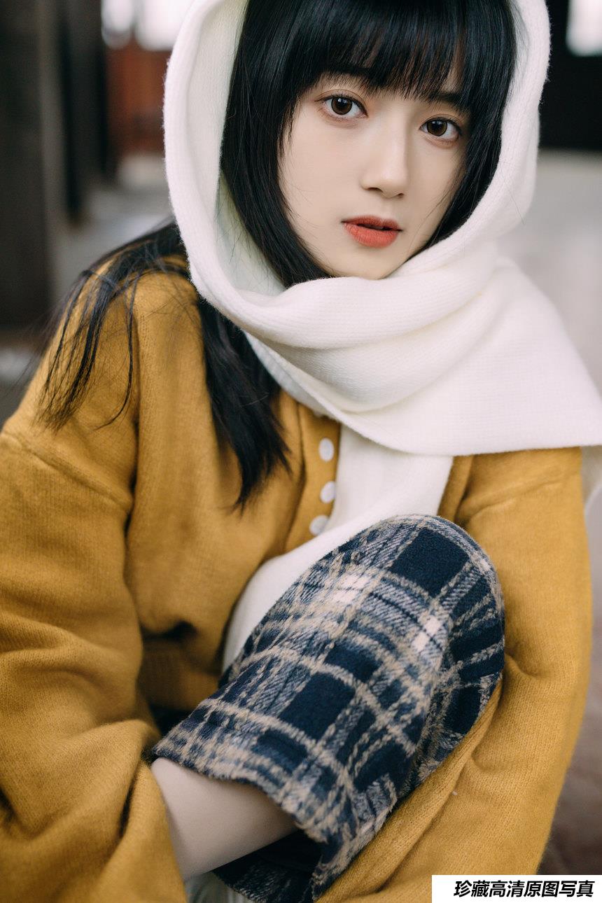 [YITUYU艺图语]2021.12.07 阴天小木屋 月半了吧[31+1P／691MB]