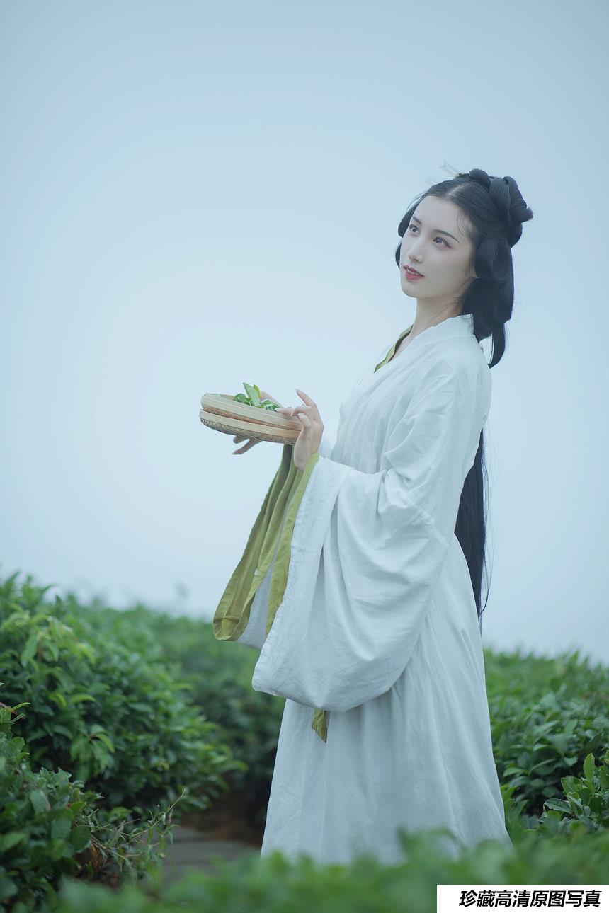 [YITUYU艺图语]2021.12.02 采茶女 十八重川[19+1P／151MB]