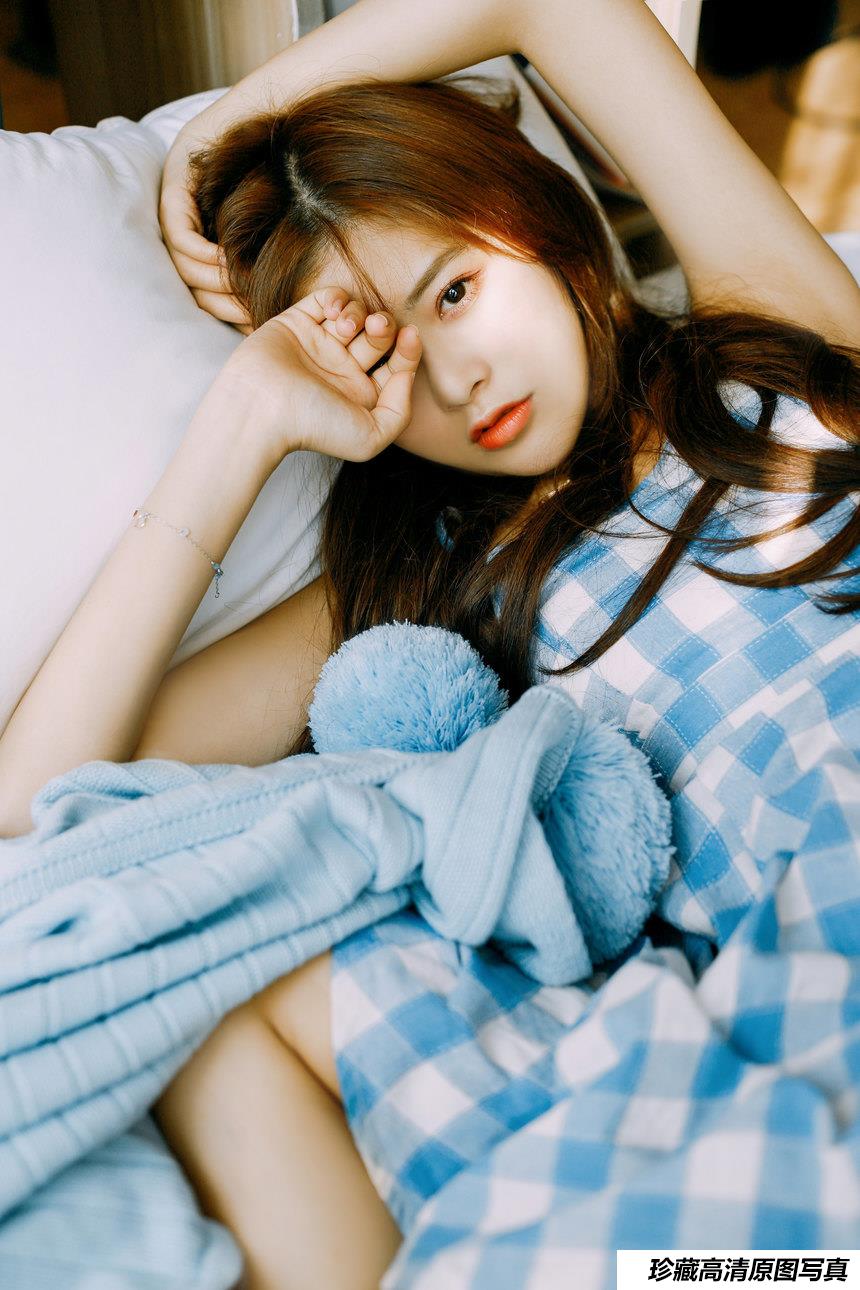 [YITUYU艺图语]2021.12.02 光影游戏 嘉欣[34+1P／314MB]