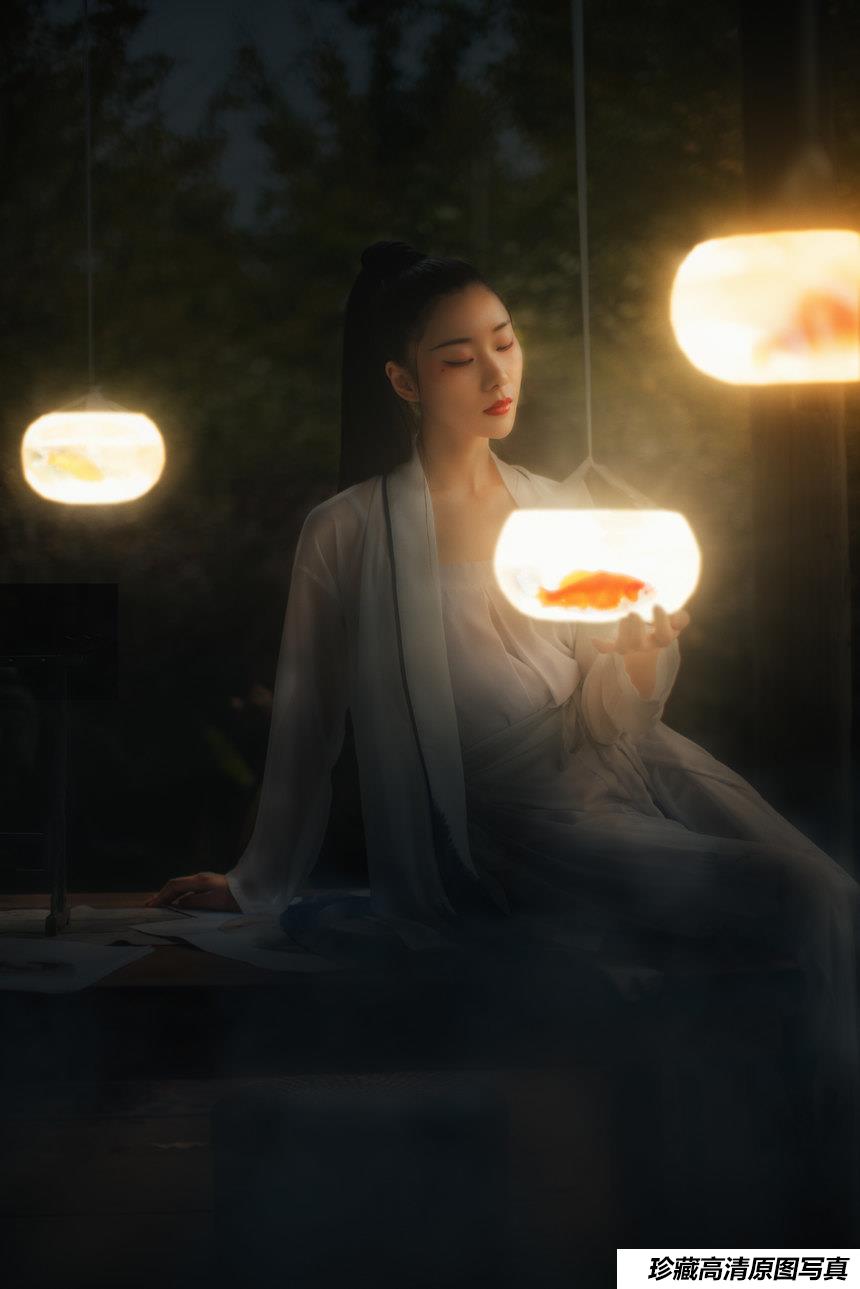 [YITUYU艺图语]2021.11.27 锦鲤抄 木景抒[25+1P／397MB]