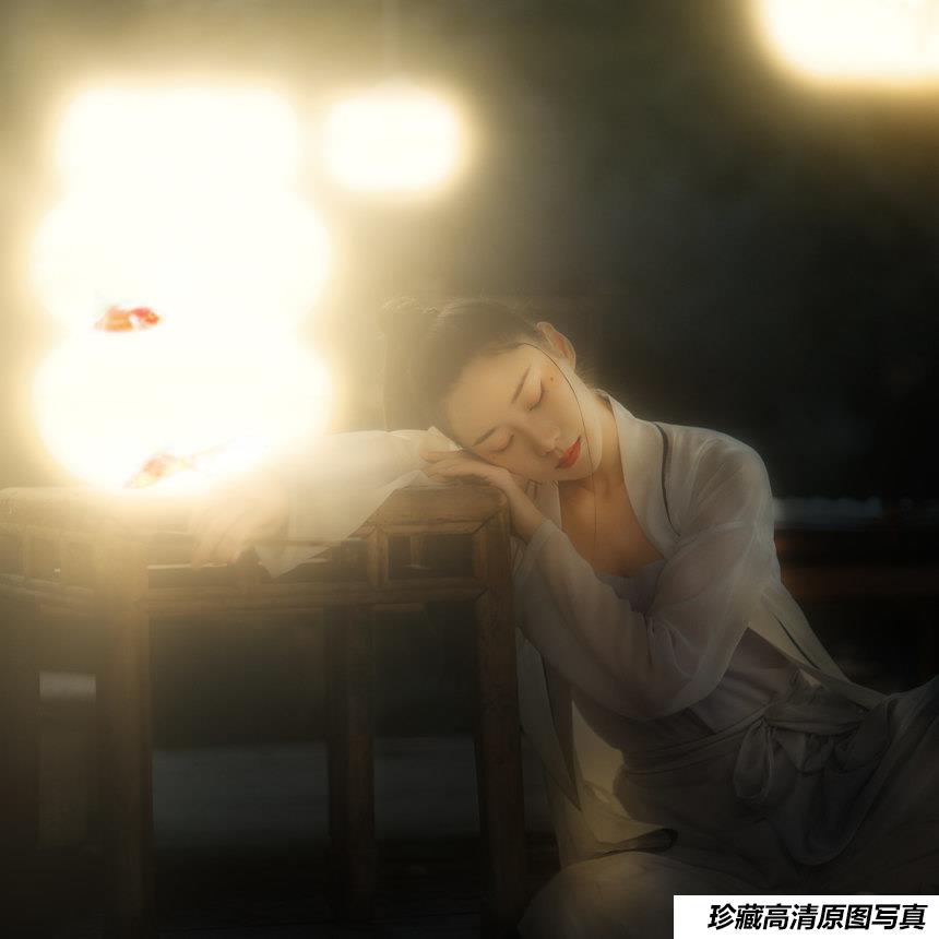 [YITUYU艺图语]2021.11.27 锦鲤抄 木景抒[25+1P／397MB]