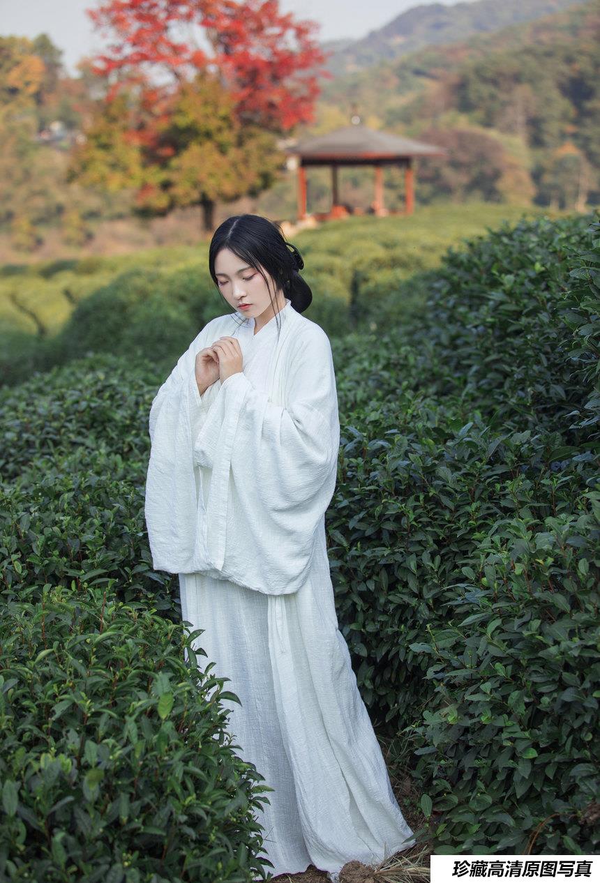 [YITUYU艺图语]2021.11.25 若初 一个白鹿[19+1P／356MB]