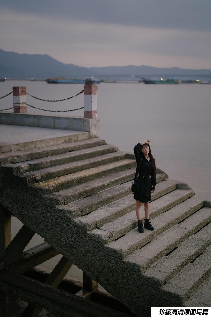 [YITUYU艺图语]2021.11.25 旧镇码头 南辞[31+1P／403MB]