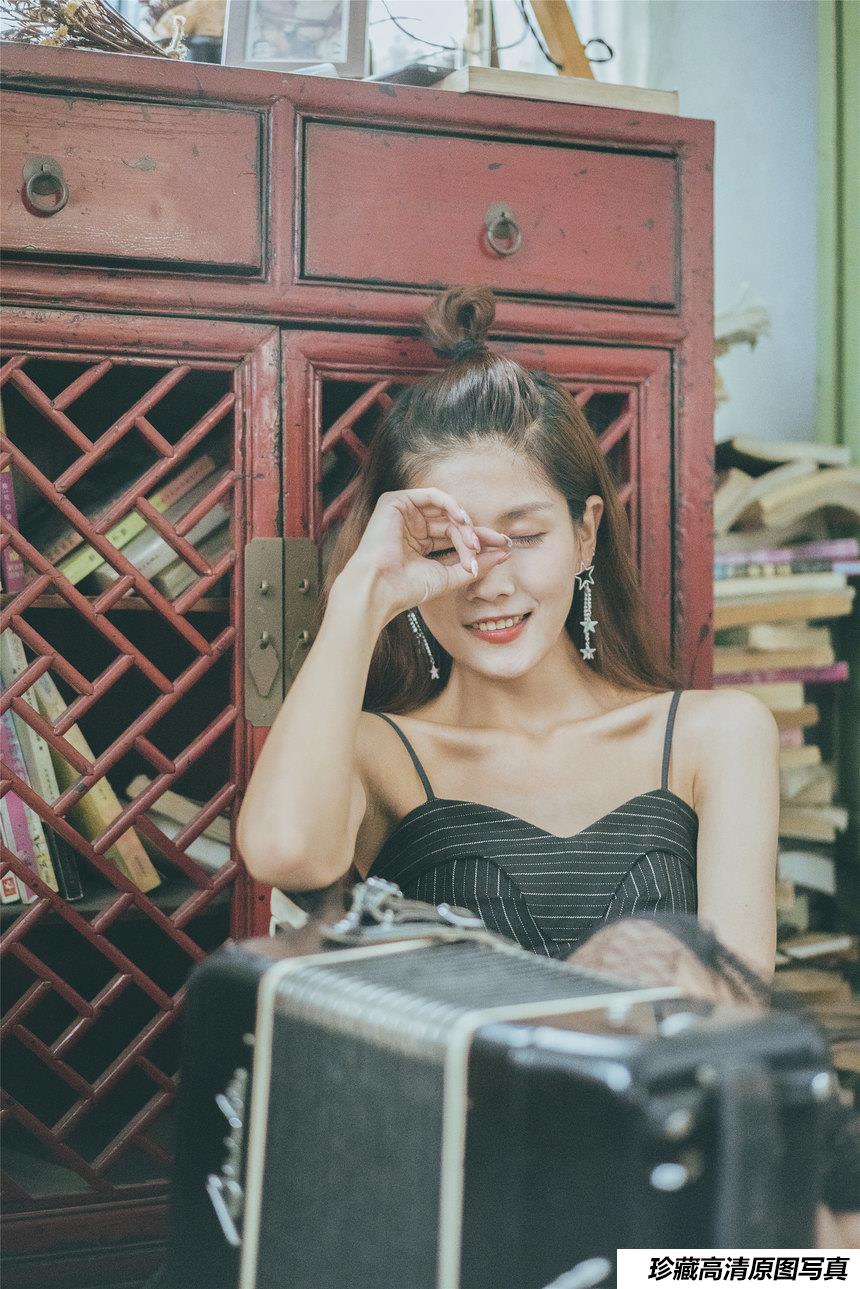 [YITUYU艺图语]2021.12.22 涟漪 黑蛋[27+1P／355MB]