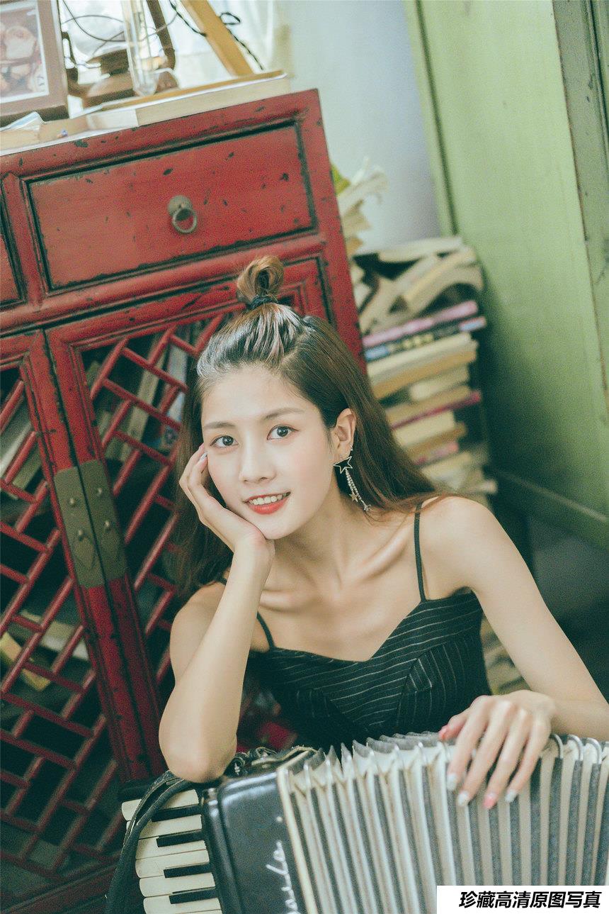 [YITUYU艺图语]2021.12.22 涟漪 黑蛋[27+1P／355MB]