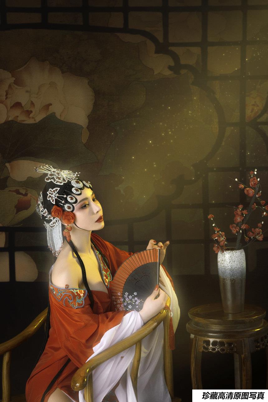 [YITUYU艺图语]2021.12.28 伶人醉 荣宝[21+1P／559MB]