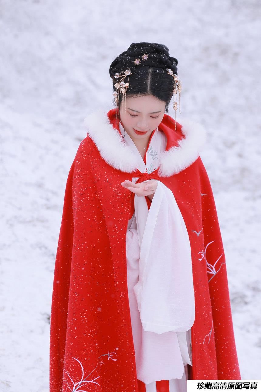 [YITUYU艺图语]2021.12.25 大雪 沂越[34+1P／308MB]