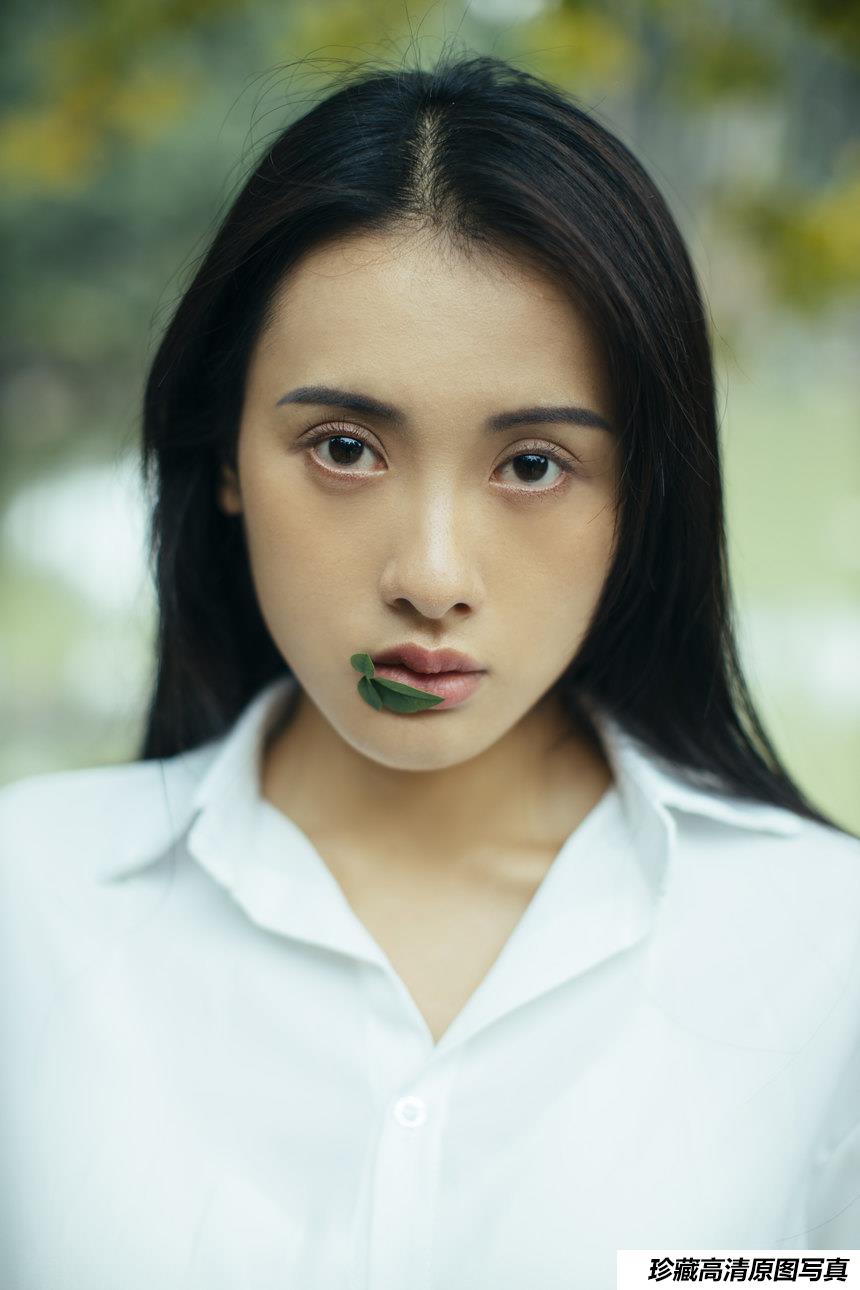 [YITUYU艺图语]2021.12.24 美好的旧时光 琴琴[29+1P／385MB]