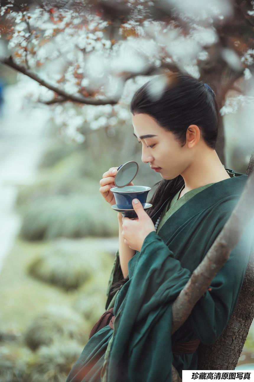 [YITUYU艺图语]2021.12.30 山泉煎茶 敬贤[19+1P／189MB]