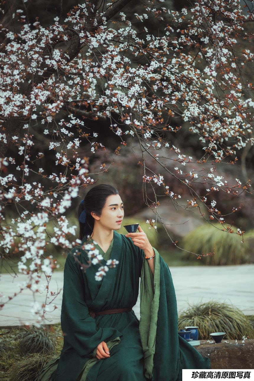 [YITUYU艺图语]2021.12.30 山泉煎茶 敬贤[19+1P／189MB]