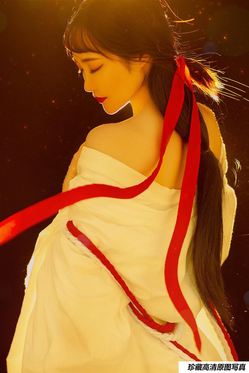 [YITUYU艺图语]2021.12.29 神明少女 娜宝[21+1P／282MB]