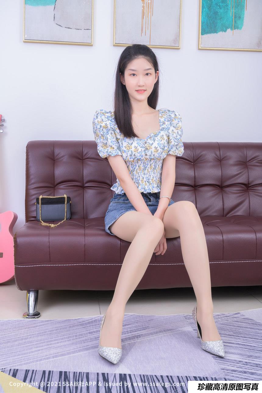 [SSA丝社]超清写真 NO.672 素人模特的肉丝袜（上）[127P／3.00GB]