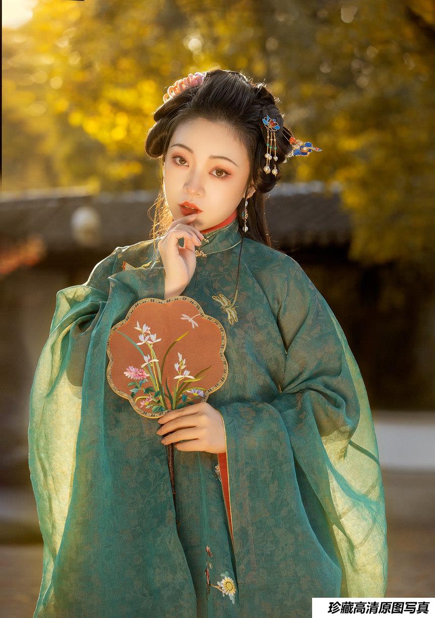 [YITUYU艺图语]2021.12.31 秋为期 三也子[21+1P／514MB]