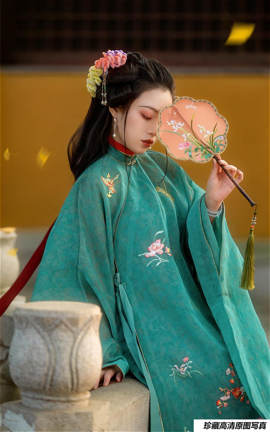 [YITUYU艺图语]2021.12.31 秋为期 三也子[21+1P／514MB]