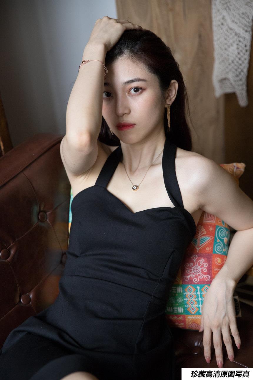 [YITUYU艺图语]2021.12.31 念念 猫的肚子[21+1P／344MB]