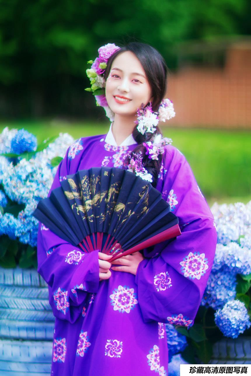 [YITUYU艺图语]2022.01.04 紫色初摄影夏 欢欢[34+1P／481MB]