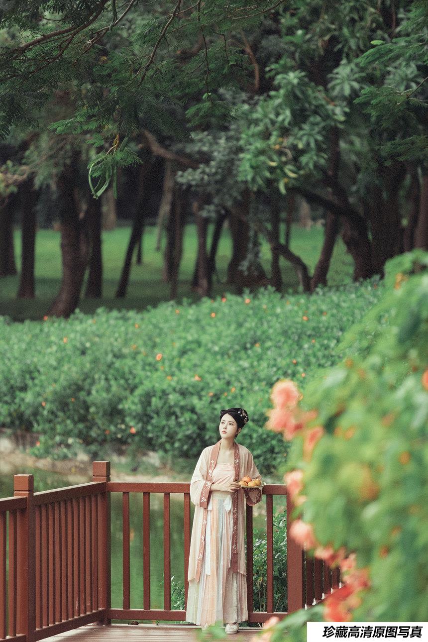 [YITUYU艺图语]2022.01.04 花期不待 三重子[26+1P／579MB]