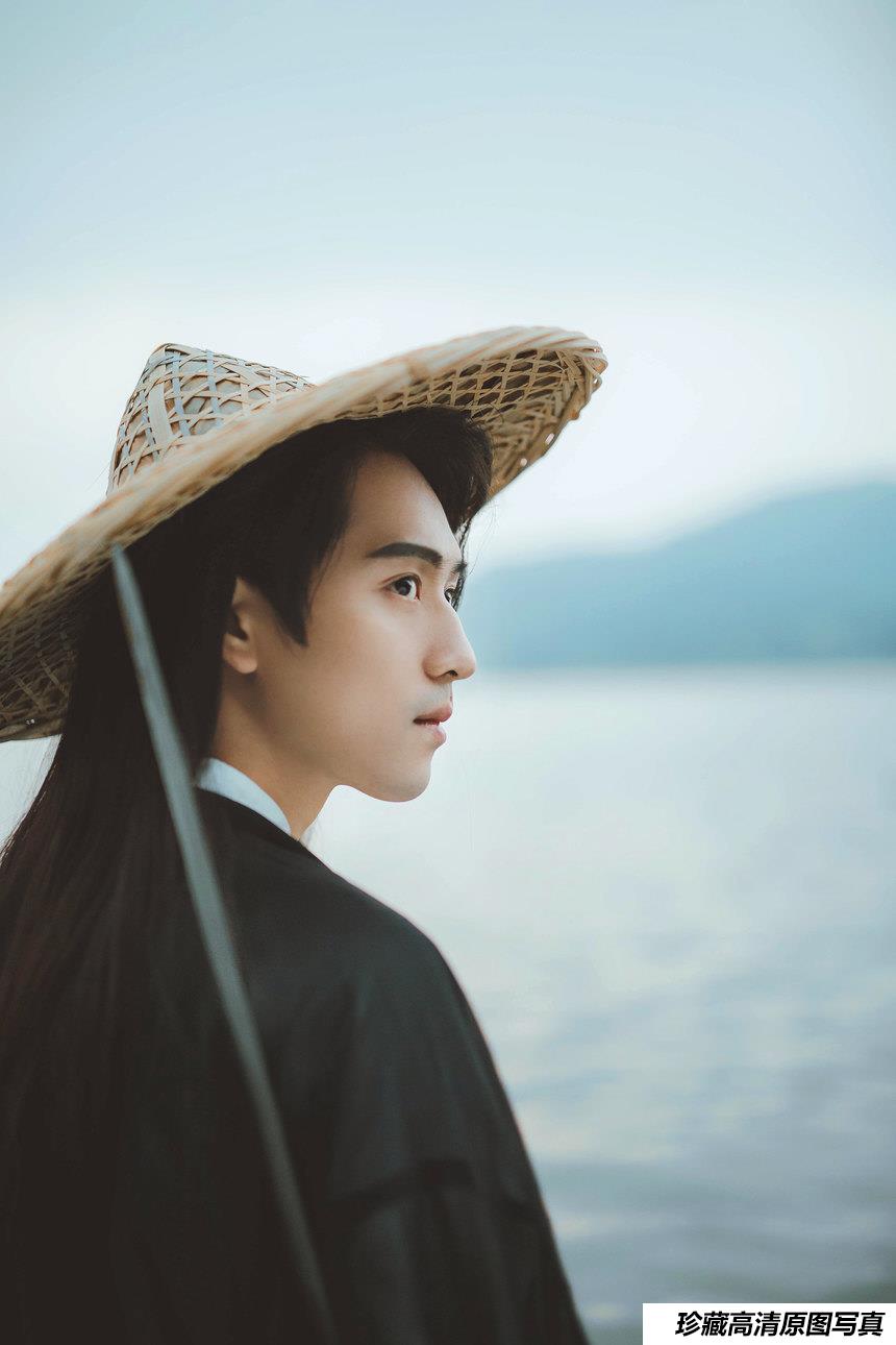 [YITUYU艺图语]2022.01.04 江海归客 大鸽[21+1P／108MB]