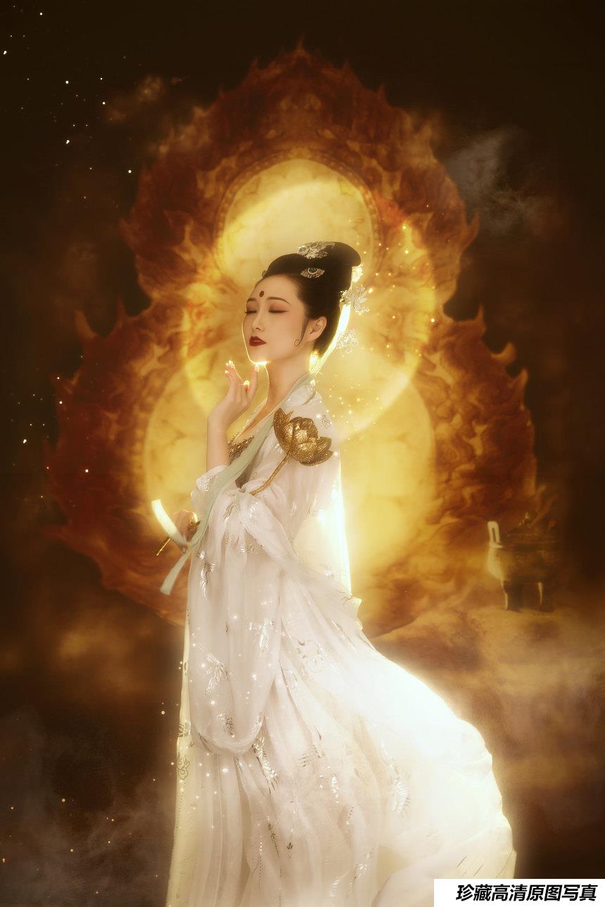 [YITUYU艺图语]2022.01.04 梵洛裳 娜宝[21+1P／247MB]