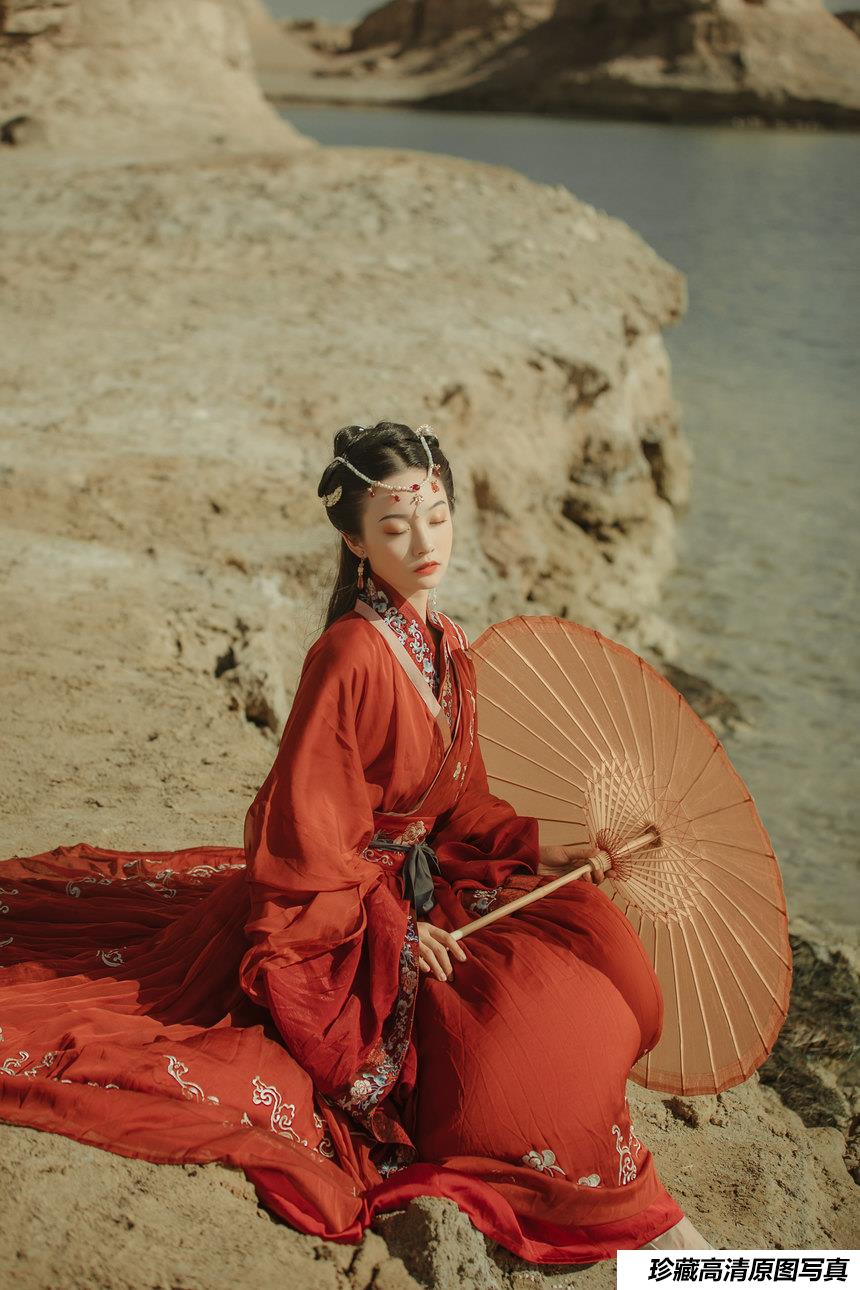 [YITUYU艺图语]2022.01.03 惊鸿 柳嘻嘻[18+1P／108MB]