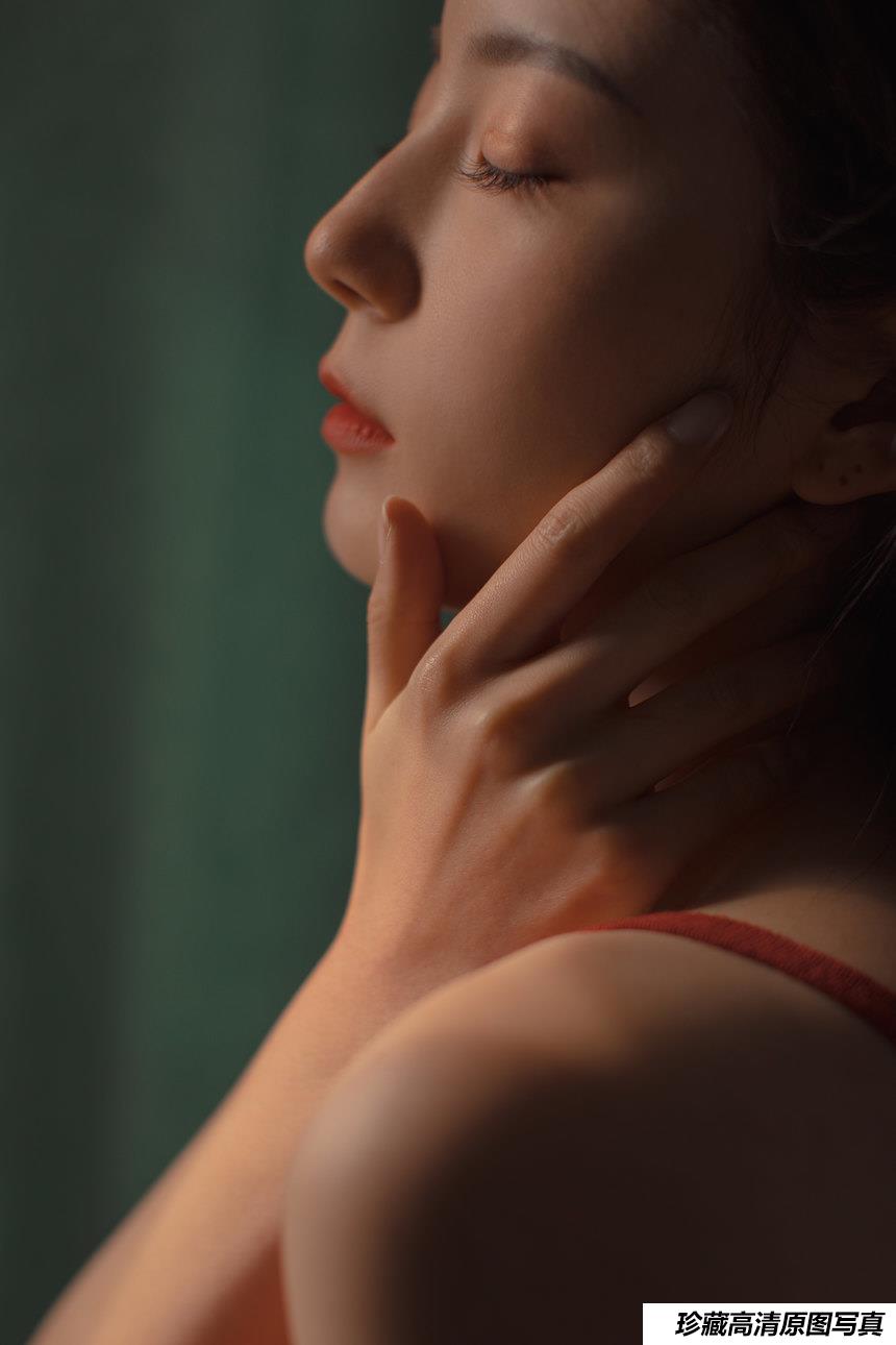 [YITUYU艺图语]2022.01.03 大花蕙兰 Miya怡君[23+1P／181MB]