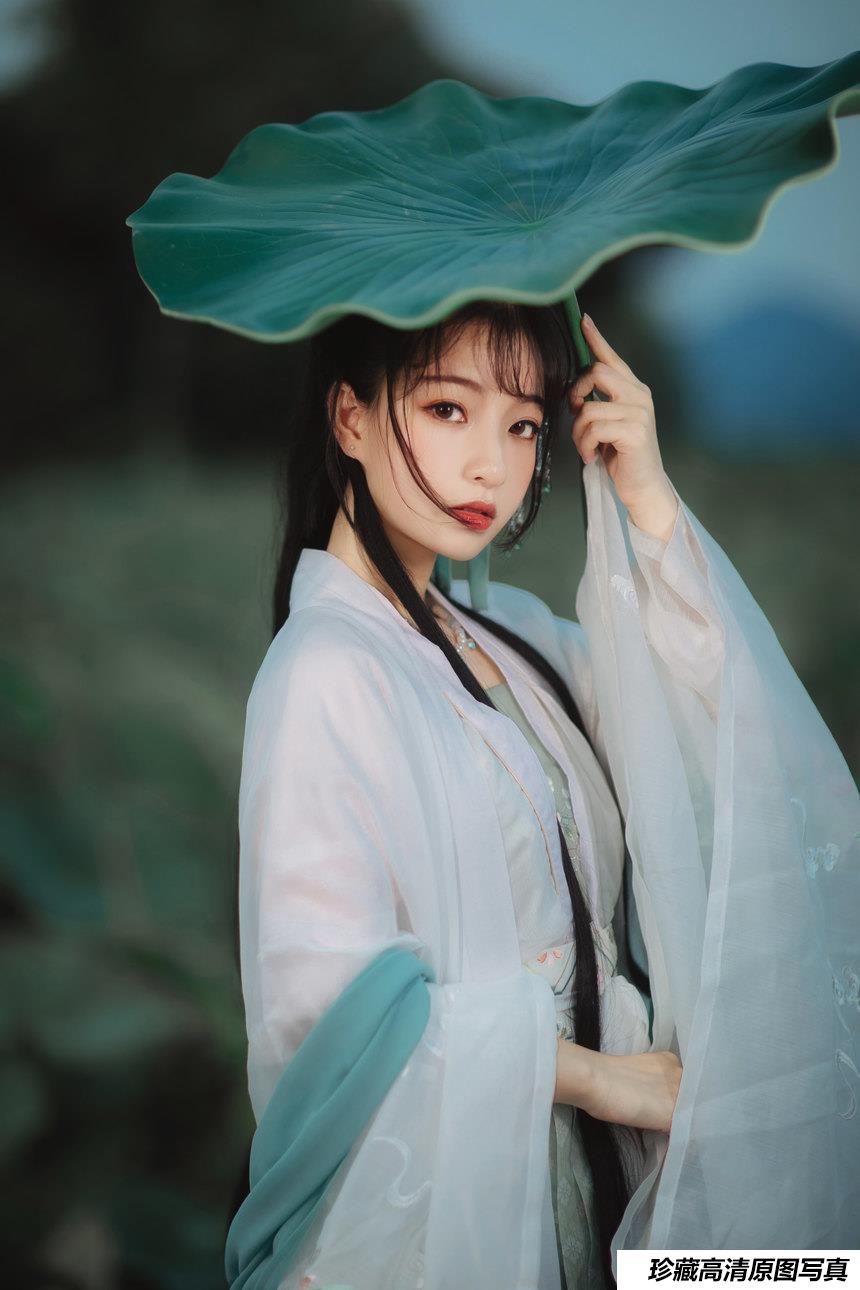 [YITUYU艺图语]2022.01.03 荷 葵花花花儿[20+1P／112MB]