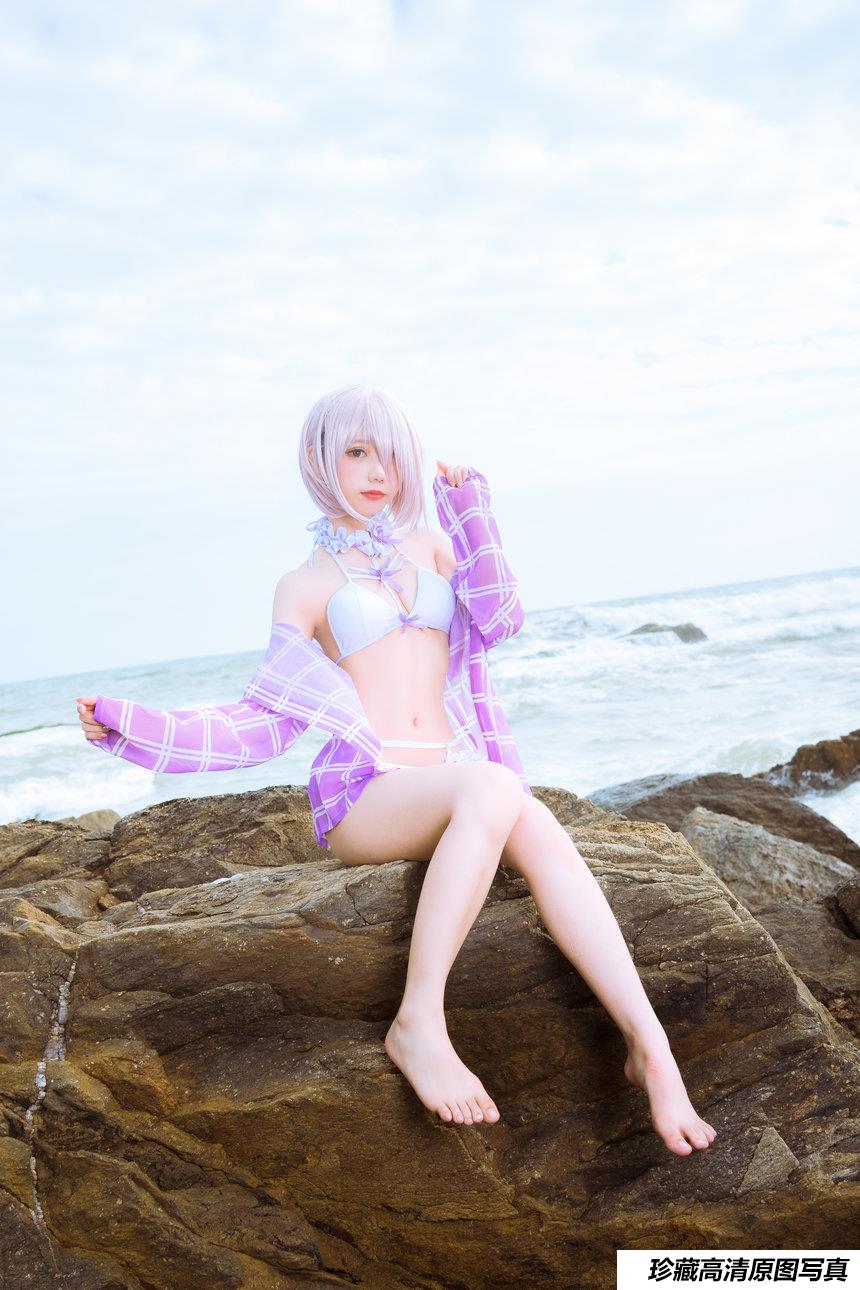 果咩酱w NO.016 - 海边玛修[35P／318MB]