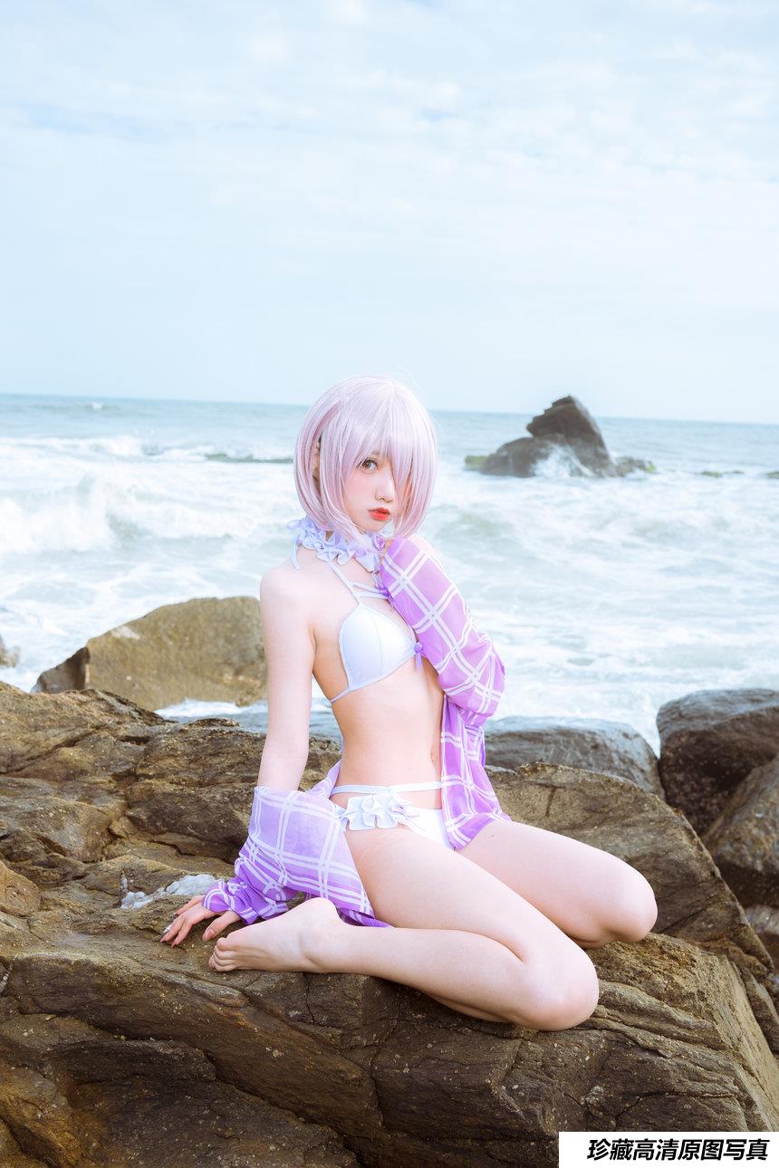 果咩酱w NO.016 - 海边玛修[35P／318MB]