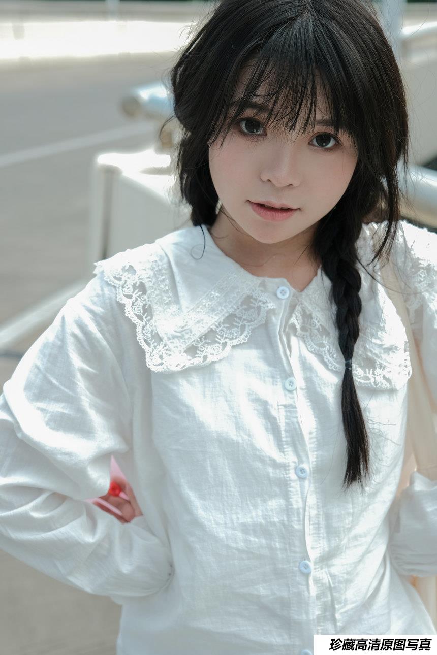 [YITUYU艺图语]2021.12.31 夏日么么茶 昔非[28+1P／338MB]